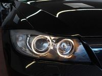 Gebraucht BMW 325 Advantage 218 PS (160 kW) 2006 Schwarz Limousine