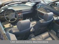 Brugt Mercedes E220 150 HK (110 kW) 1994 Blå Cabriolet
