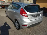 Gebraucht Ford Fiesta 82 PS (60 kW) 2009 Silber Limousine