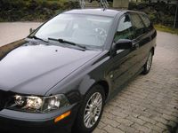 Gebraucht Volvo V40 136 PS (100 kW) 2002 Violet Kombi