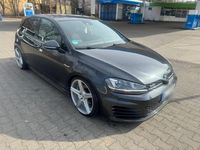 Gebraucht VW Golf VII 184 PS (135 kW) 2016 Grau Limousine