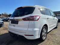 Gebraucht Ford S-MAX Titanium 150 PS (110 kW) 2021 Frostweiß Van / Kleinbus