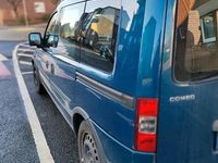 Gebraucht Opel Combo 94 PS (69 kW) 2007 Blau Kombi