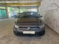Gebraucht VW Polo Life 95 PS (69 kW) 2023 Rauchgrau met. Kleinwagen