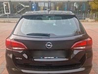 Gebraucht Opel Astra 122 PS (89 kW) 2020 Schwarz Kombi