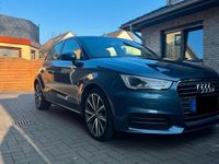 Gebraucht Audi A1 90 PS (66 kW) 2017 Blau Kleinwagen