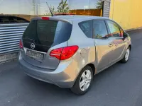 Używany Opel Meriva 120 KM (88 kW) 2011 Złoty Minivan