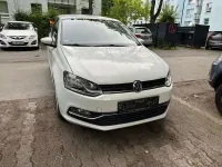 Gebraucht VW Polo Comfortline 90 PS (66 kW) 2016 Weiß Limousine