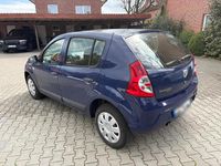 Gebraucht Dacia Sandero 74 PS (54 kW) 2009 Blau Kleinwagen