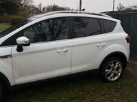 Gebraucht Ford Kuga 163 PS (119 kW) 2010 Weiß SUV