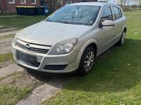 Gebraucht Opel Astra 105 PS (77 kW) 2005 Gold Kleinwagen