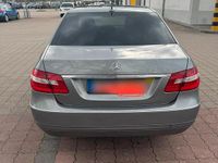 Gebraucht Mercedes E250 204 PS (150 kW) 2012 Grau Limousine