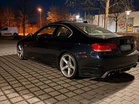 Gebraucht BMW 330 272 PS (200 kW) 2007 Blau Coupé