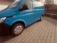 Gebraucht VW Transporter 150 PS (110 kW) 2020 Blau Van