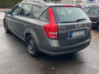 Gebraucht Kia Ceed 115 PS (84 kW) 2012 Braun Kleinwagen