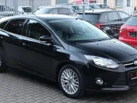 Gebraucht Ford Focus Champions Edition 95 PS (69 kW) 2011 Schwarz Limousine