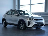 Gebraucht Kia Stonic Vision 101 PS (74 kW) 2024 (kcs) sparklingsilber met. SUV