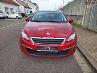 Gebraucht Peugeot 308 131 PS (96 kW) 2016 Rot Limousine