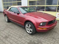Gebraucht Ford Mustang 213 PS (156 kW) 2007 Rot Cabrio