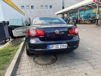 Gebraucht VW Eos 150 PS (110 kW) 2006 Blau Cabrio