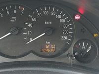 Second-hand Opel Combo 94 CP (69 kW) 2007 Alb Monovolum