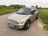 Usata Mini Cooper 120 CV (88 kW) 2007 Oro Utilitaria