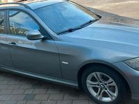 Gebraucht BMW 320 170 PS (125 kW) 2008 Grau Kombi
