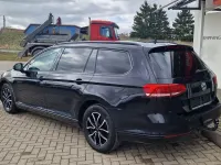 Gebraucht VW Passat Trendline 150 PS (110 kW) 2019 Schwarz Kombi