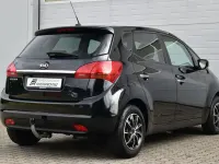 Gebraucht Kia Venga Spirit 125 PS (91 kW) 2015 Schwarz Kleinwagen