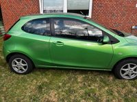 Second-hand Mazda 2 75 CP (55 kW) 2009 Verde Hatchback