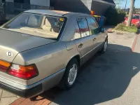 Usata Mercedes E250 94 CV (69 kW) 1991 Beige Berlina