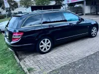 Gebraucht Mercedes C180 156 PS (114 kW) 2010 Schwarz Kombi
