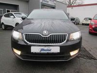 gebraucht Skoda Octavia Lim. Elegance*AUTOMATIK*AHK