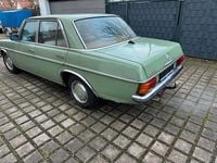 Gebraucht Mercedes W115 1973 Grün Limousine