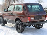 Gebraucht Lada niva 83 PS (61 kW) 2020 Braun metallic SUV