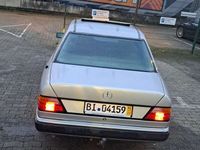 gebraucht Mercedes E200 E 200