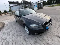 Gebraucht BMW 320 184 PS (135 kW) 2011 Schwarz Kombi