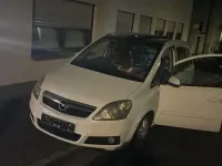 Gebraucht Opel Zafira 140 PS (102 kW) 2005 Weiß Van / Kleinbus