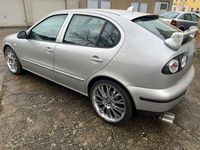 Gebraucht Seat Leon Sport 210 PS (154 kW) 2000 Silber Kleinwagen