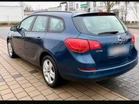 Gebraucht Opel Astra 110 PS (80 kW) 2011 Kombi