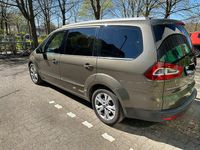 Używany Ford Galaxy Titanium 140 KM (102 kW) 2012 Zielony Minivan