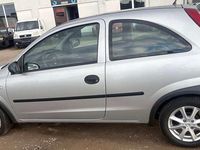 Second-hand Opel Corsa Comfort 58 CP (42 kW) 2001 Gri Hatchback