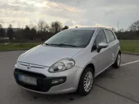 Gebraucht Fiat Punto 78 PS (57 kW) 2010 Grau Kleinwagen