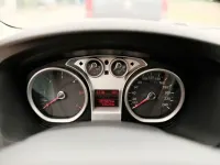 Gebraucht Ford Focus Titanium 109 PS (80 kW) 2010 Rot Kombi
