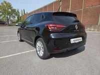Usado Renault Clio V Experience 67 HP (49 kW) 2021 Preto Sedan