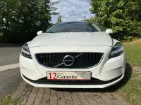 Gebraucht Volvo V40 Momentum 122 PS (89 kW) 2017 Weiß Limousine
