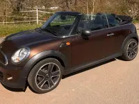 Käytetty Mini One Cabriolet 98 HP (72 kW) 2010 Ruskea Avoauto