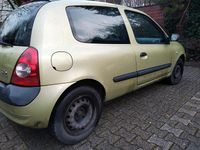 Gebraucht Renault Clio II 58 PS (42 kW) 2006 Grün Kleinwagen
