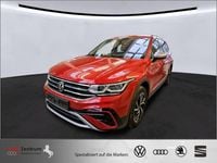 Gebraucht VW Tiguan Allspace Elegance 150 PS (110 kW) 2023 Kings red metallic SUV