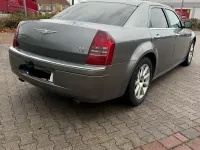Second-hand Chrysler 300C 218 CP (160 kW) 2007 Argintiu Berlinǎ